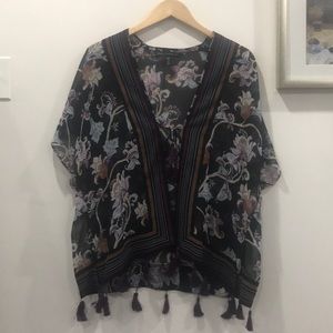 White House Black Market Floral Tasseled Kimono